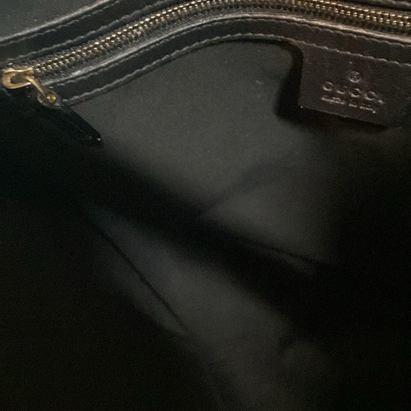 Gucci medium-sized hobo bag 	W16.5 x H11.8 x D0.8inch Handle Height：9.1 902 - Picture 14 of 16